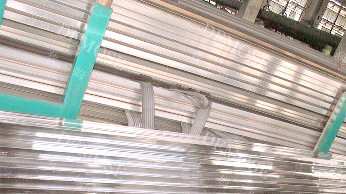 不锈钢楼梯护栏生产备料