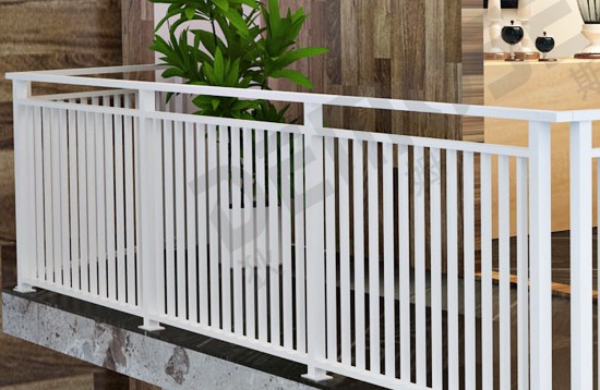  铝艺栏杆和铁艺栏杆哪个好？