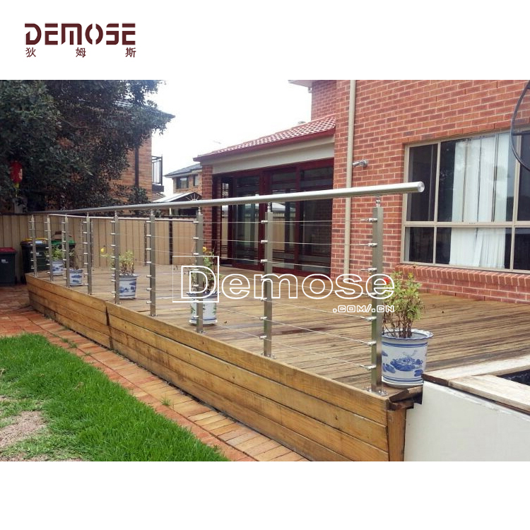 澳洲别墅室外钢索栏杆工程
